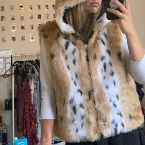 Fur jacket vest in animal print - Picture 2 of 6